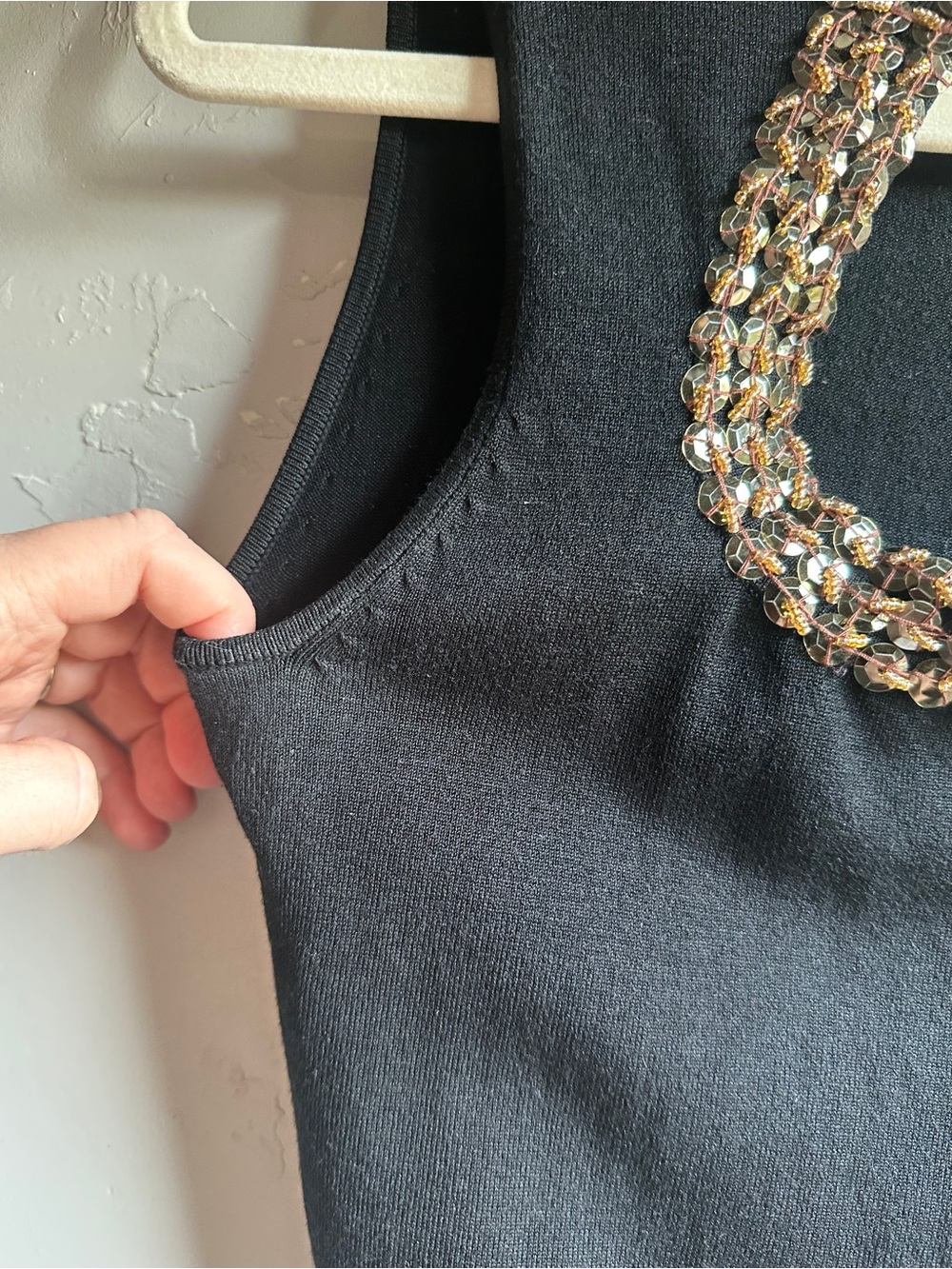 Y2K Cache Black Silk Blend Beaded Sequin Cutout Neck Tank Top Small - Picture 4 of 8